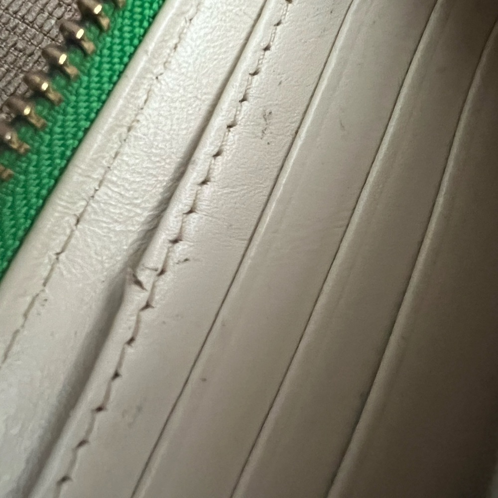 SOLD! Kate spade tennis wallet - Picture 5 of 8